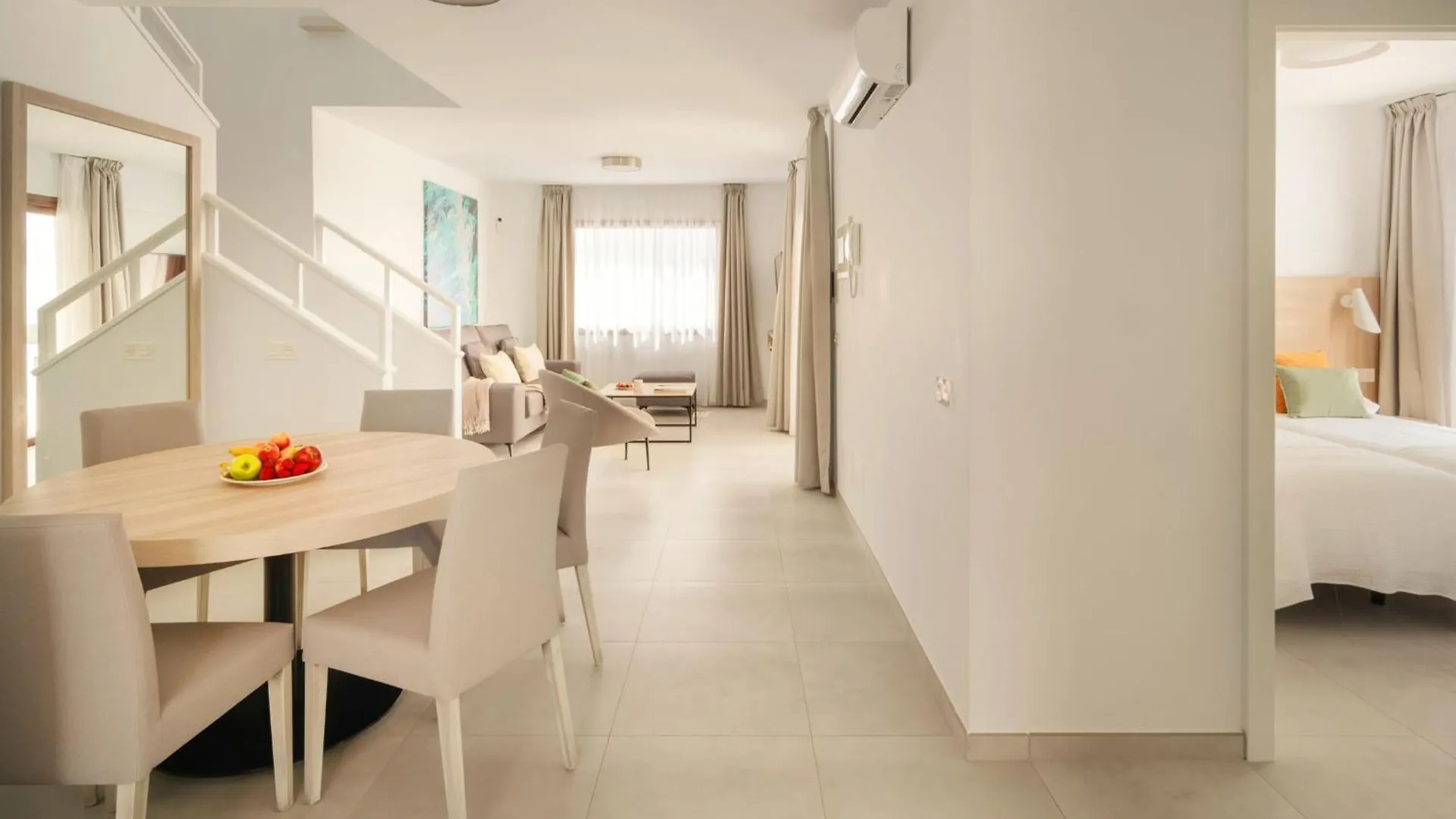 Villa Domus Vulcani Maday Playa Blanca  Spanje